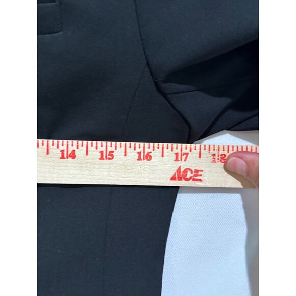 Banana Republic Black Wool Polyester Women Short Button Jacket Blazer Sz 2 Chic - Picture 4 of 8